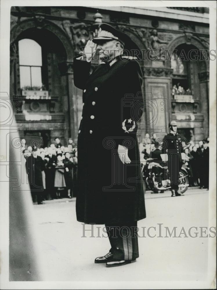 1953 Press Photo Marshall Tito arrives in London - Historic Images