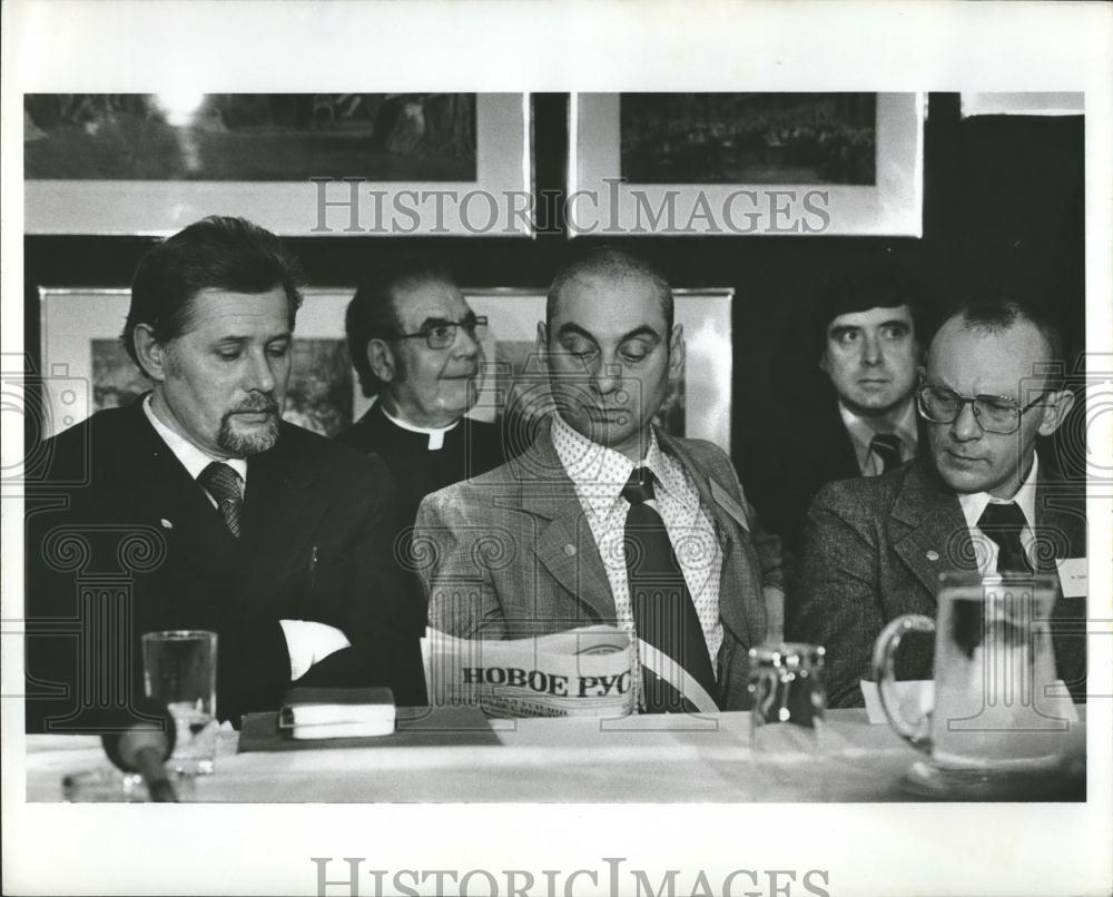 1979 Press Photo Joint News Conference of 5 Soviet Dissidents - Historic Images