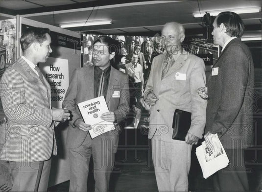 1971 Press Photo RW Cornell, Nil Einar Ostby, Dr Tottie, Dr Egsnose, Smoking - Historic Images
