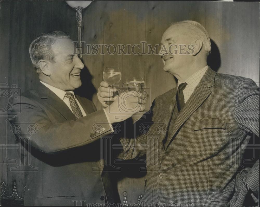 Press Photo Hugh Moxey (left) and David Raven - Historic Images