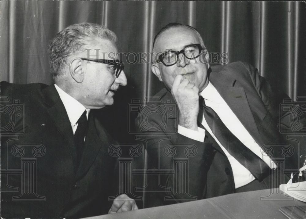 Press Photo Signor Mariano Rumor Secretary Christian Democratic Party Leone - Historic Images