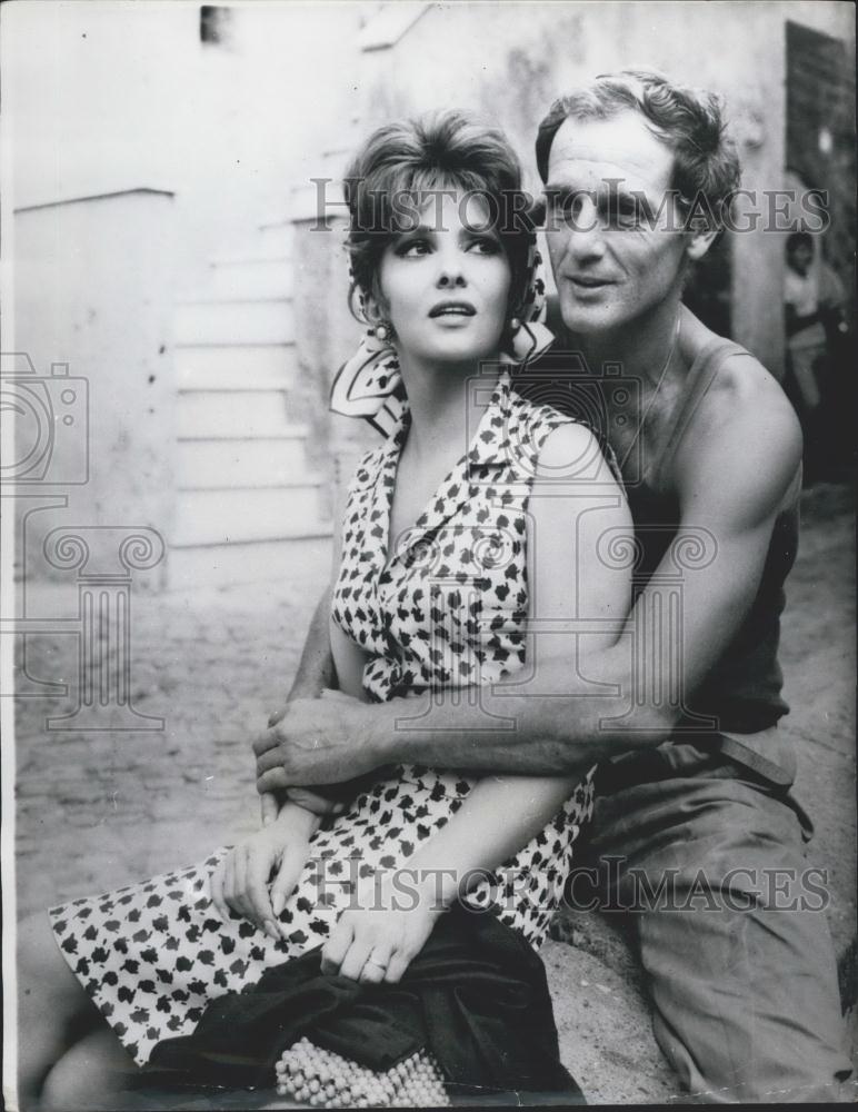 1967 Press Photo Gina Lollobrigida &amp; Phil Leroy, &quot;Good Evening Mrs Campbell&quot; - Historic Images