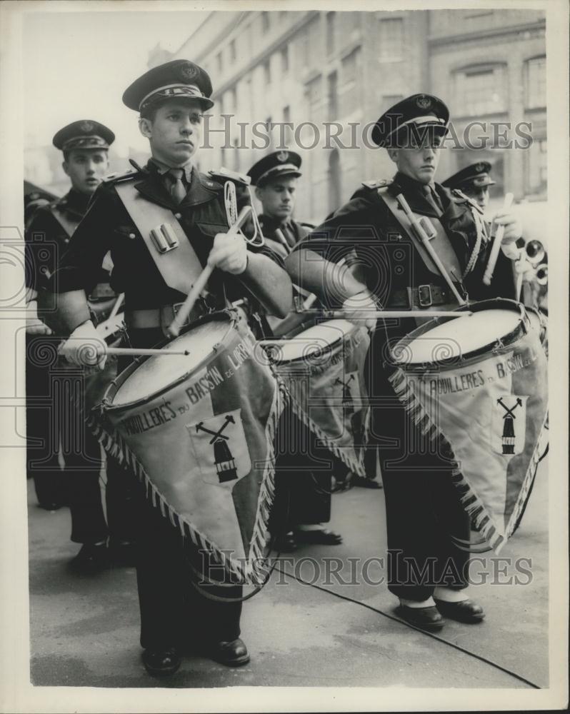 1954 Press Photo drummers brass band 185 miners Lorraine Basin Collieries London - Historic Images