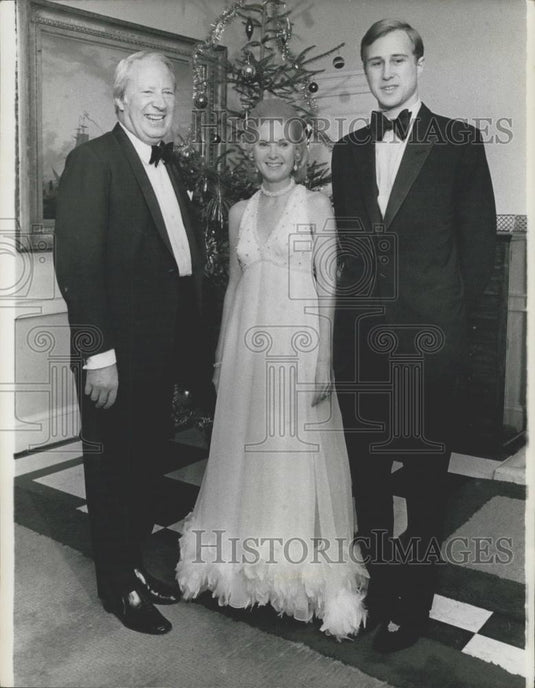 1972 Press Photo President Nixon's Daughter Tricia at No. 10 Downing Street. - Historic Images