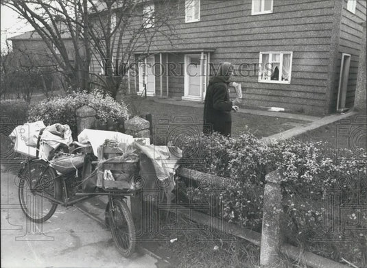 Press Photo Alan Makes Rounds On His Bike to Deliver Newspapers - Historic Images