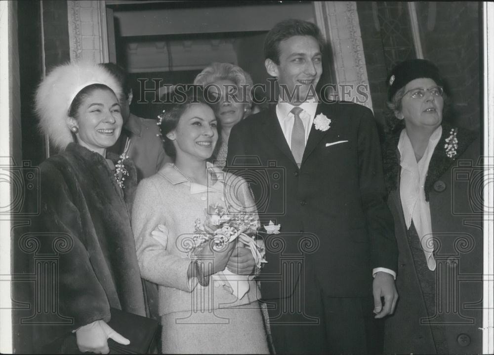 1965 Press Photo Ex-King Farouk's daughter weds Fadia - Historic Images