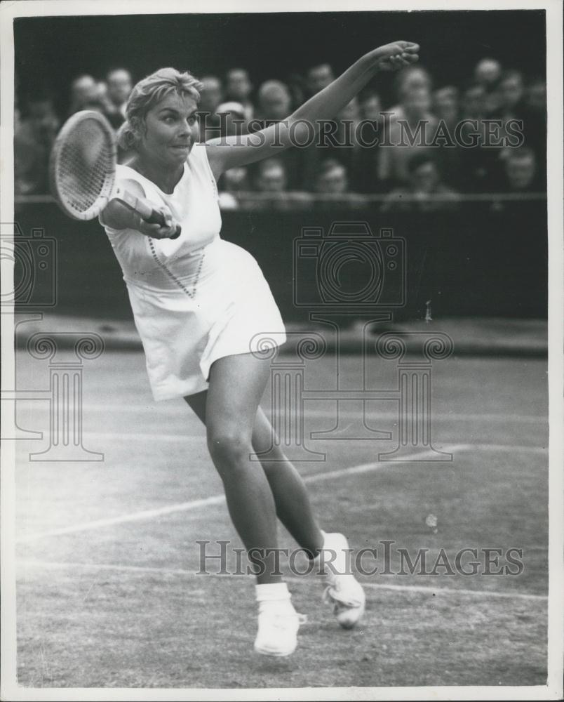 1958 Press Photo Wimbledon Tennis Championships K. Fageros Pat Ward - Historic Images