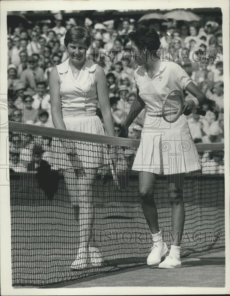 1957 Press Photo Christine Truman & Althea Gibson,Tennis at Wimbledon - Historic Images