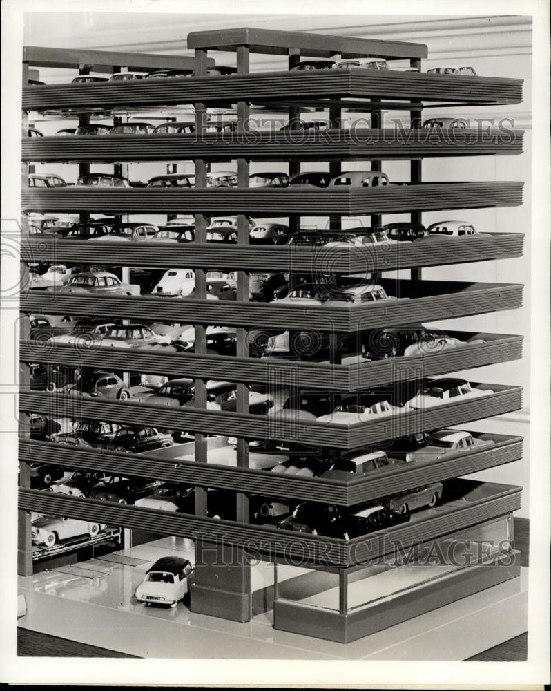 1959 Press Photo A model of the automatic car park - Historic Images