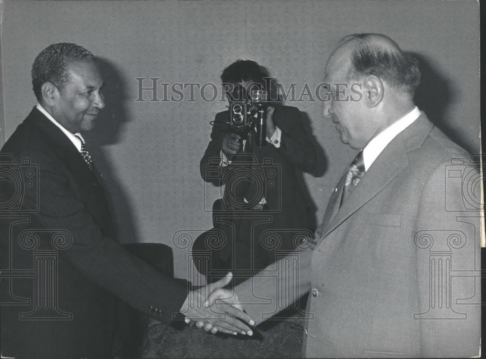 1976 Press Photo Bulgarian State Council President Todor Shivkov UNCESCO General - Historic Images