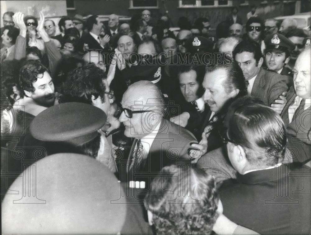 1977 Press Photo George Mavros Greek election - Historic Images