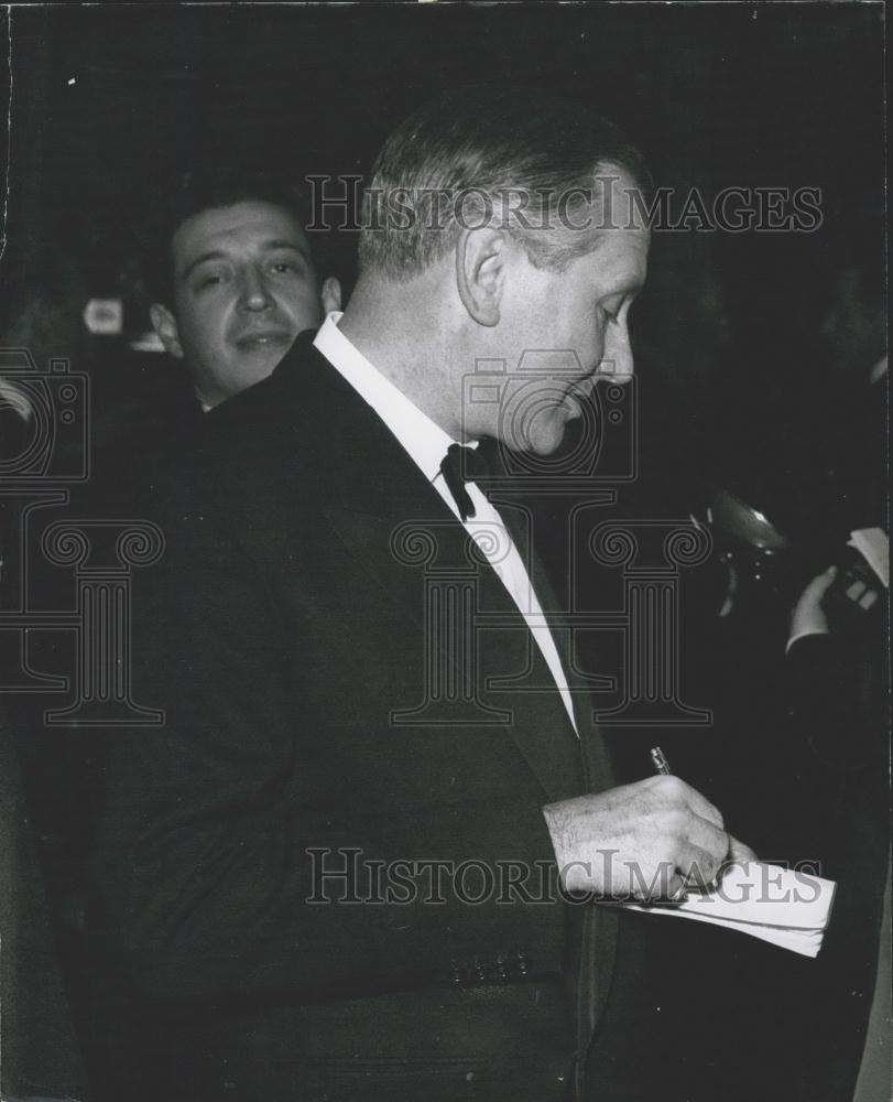 1960 Press Photo Bank of England's chief cashier ,Mr. Leslie O'Brien - Historic Images