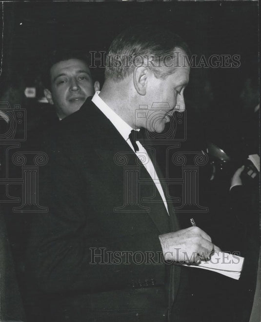 1960 Press Photo Bank of England's chief cashier ,Mr. Leslie O'Brien - Historic Images