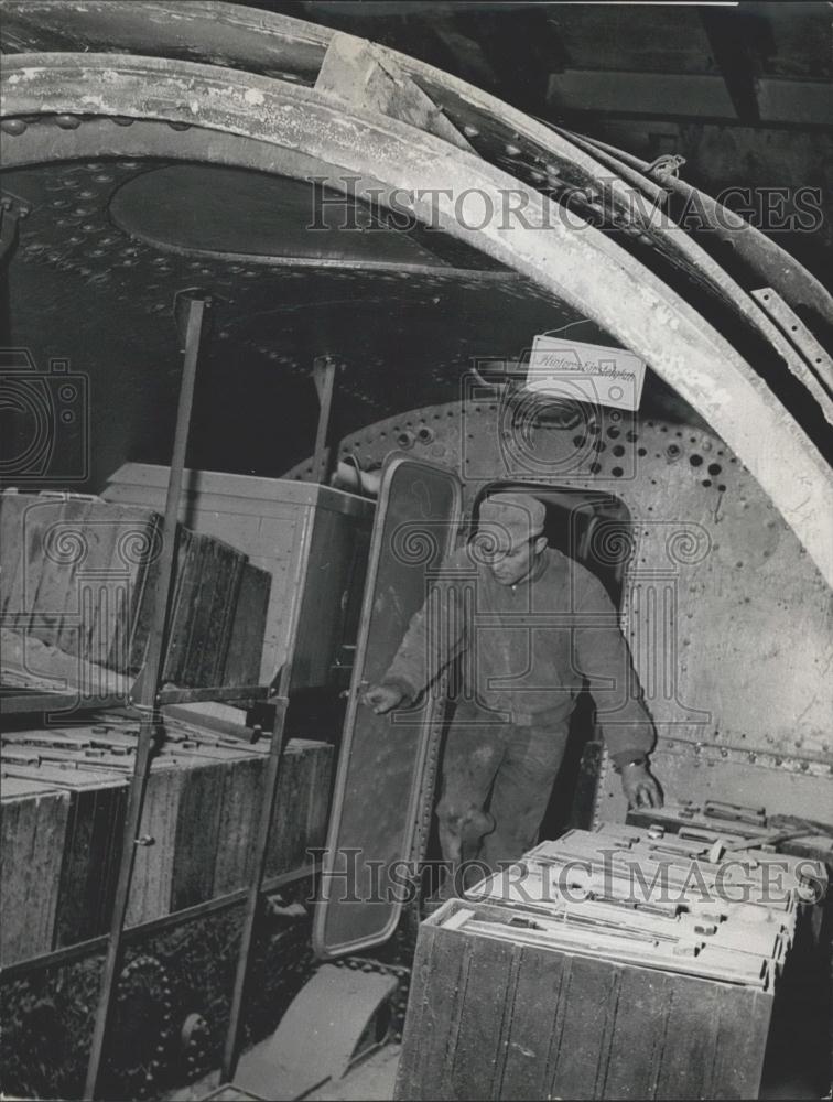 Press Photo World War I sub on exhibit - Historic Images