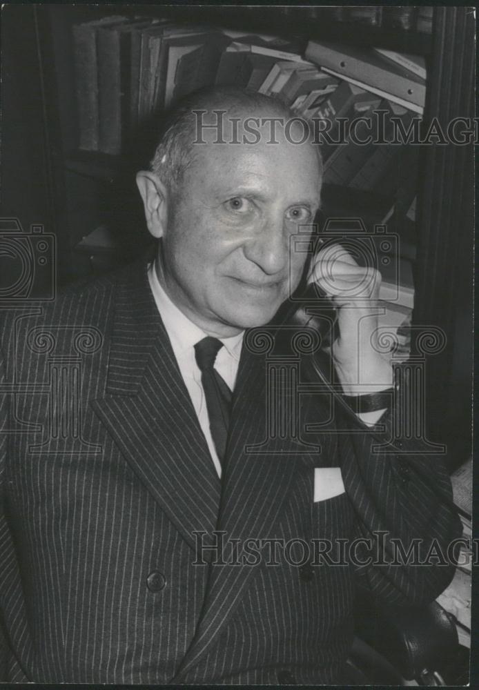 1967 Press Photo Frederic-Dupont of France - Historic Images