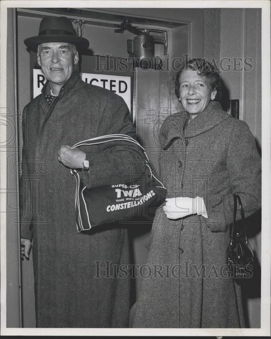 1958 Press Photo Governor Christian A. Herter of Mass. and wife - Historic Images