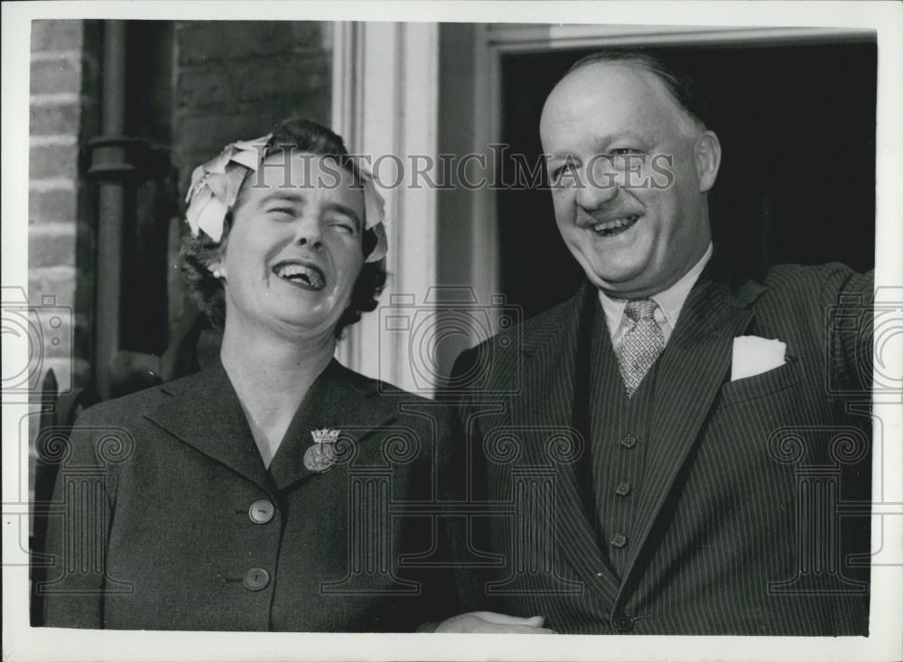 1959 Press Photo Home Secretary ,Mr. R. A. Butler &amp; Mollie Courtauld - Historic Images