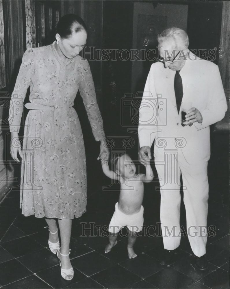 Press Photo Prince Vitoorio Massimo .Princess Josepha and baby Mesina - Historic Images