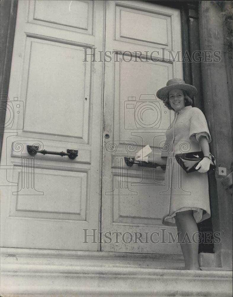 1963 Press Photo Mary Margaret Revell Women's English Channel Swimming Record - Historic Images