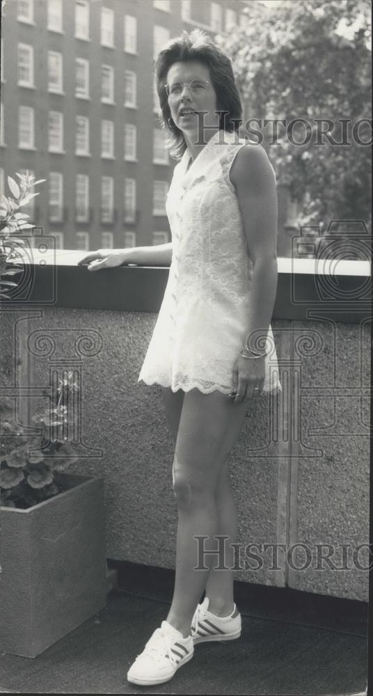 1974 Press Photo Billie Jean King, Wimbledon Press Photo Call - Historic Images