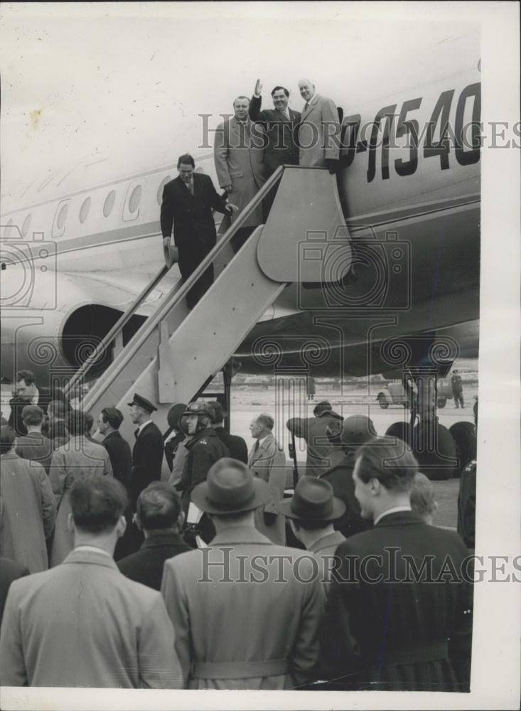 1956 Press Photo Georgi Malenkov, Russian Official Leaves From London Airport - Historic Images