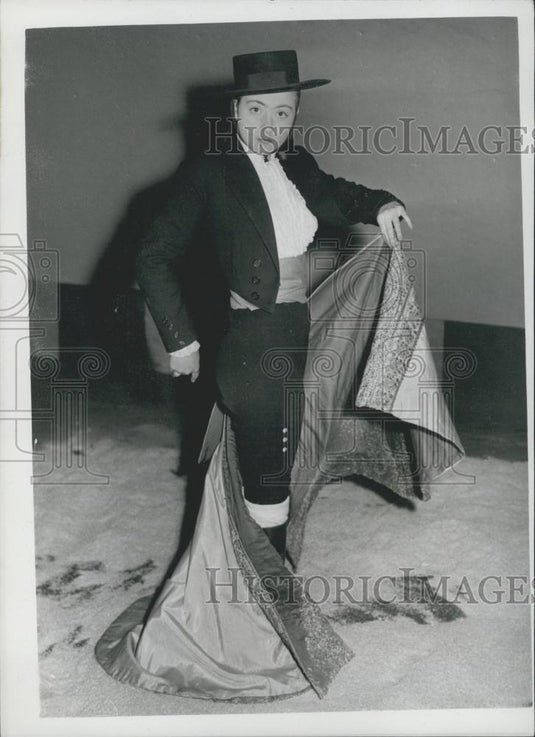 1959 Press Photo Rosemary Hathenrley rehearsing for "Wednesday Magazine" - Historic Images