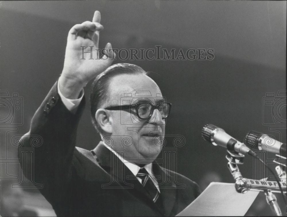 1967 Press Photo Christian Democratic Party Secretary Mariano Rumor Congress - Historic Images