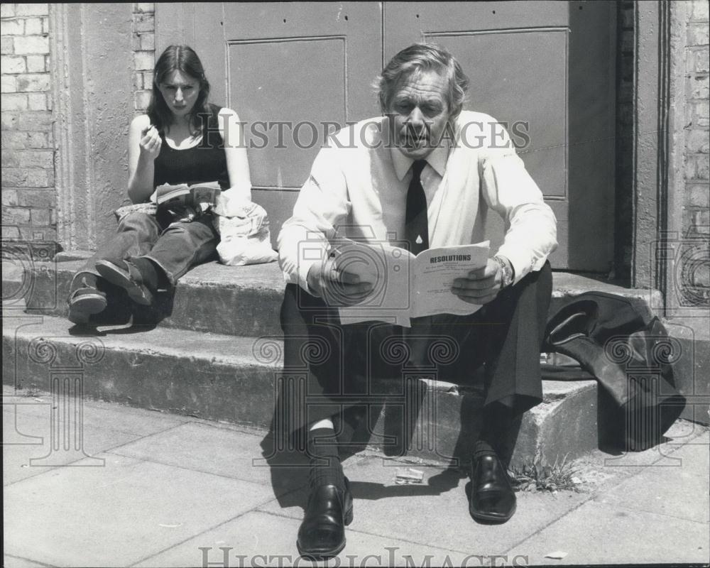 1977 Press Photo General Secretary, National Union, Public Employees Alan Fisher - Historic Images