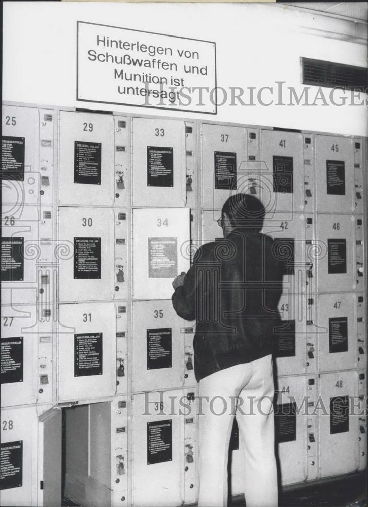 1970 Press Photo Signs at luggage lockers in Munich,Germany - Historic Images