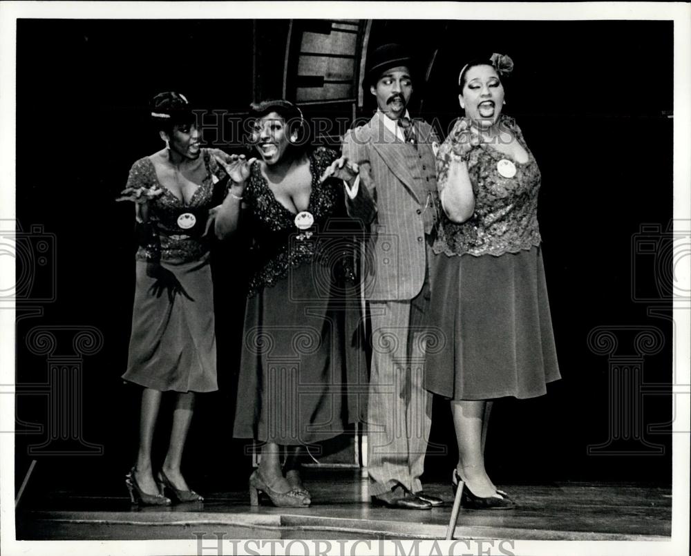 Press Photo Cast Members of the Show &quot;Ain&#39;t Misbehavin&#39;&quot; - Historic Images