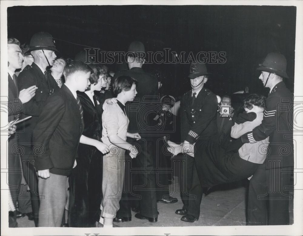 Press Photo American Pianist Liberace - Historic Images