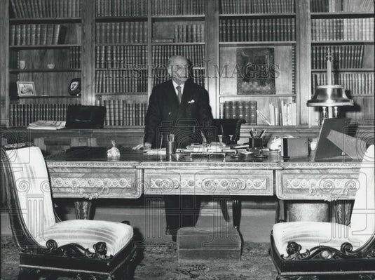 Press Photo President Tsatsos of Greece in the King's Office - Historic Images