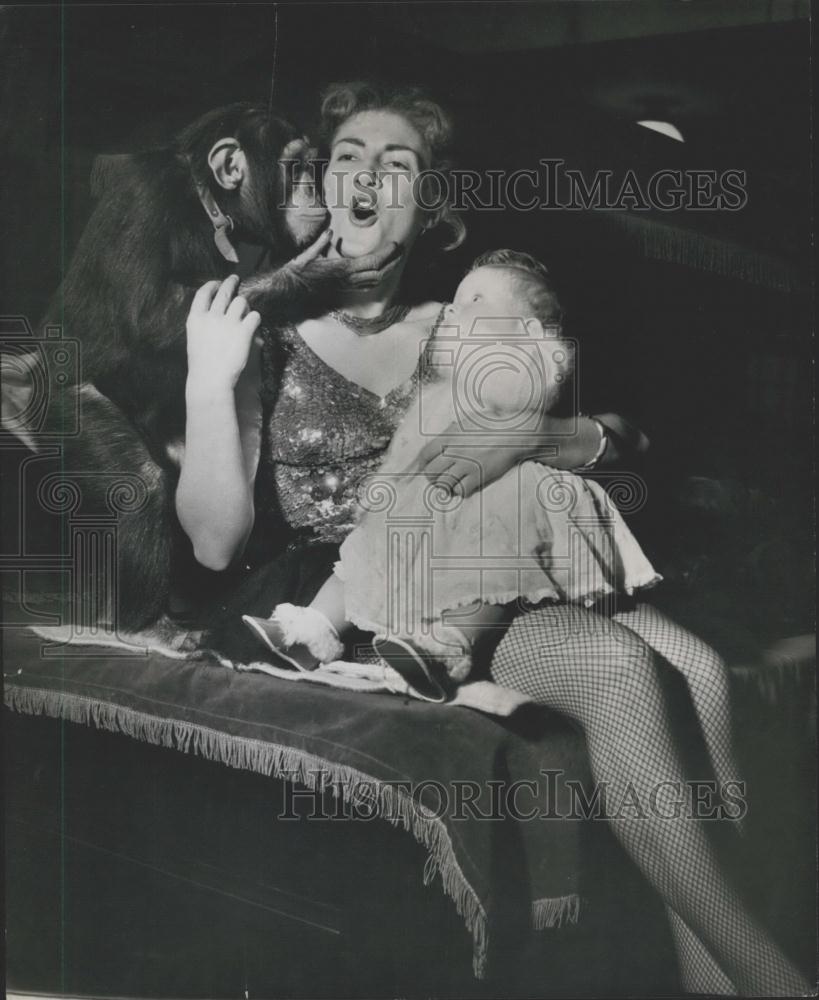 Press Photo Trapeze Artist Margaret Stey Nurses 9 Month Old Candy - Historic Images