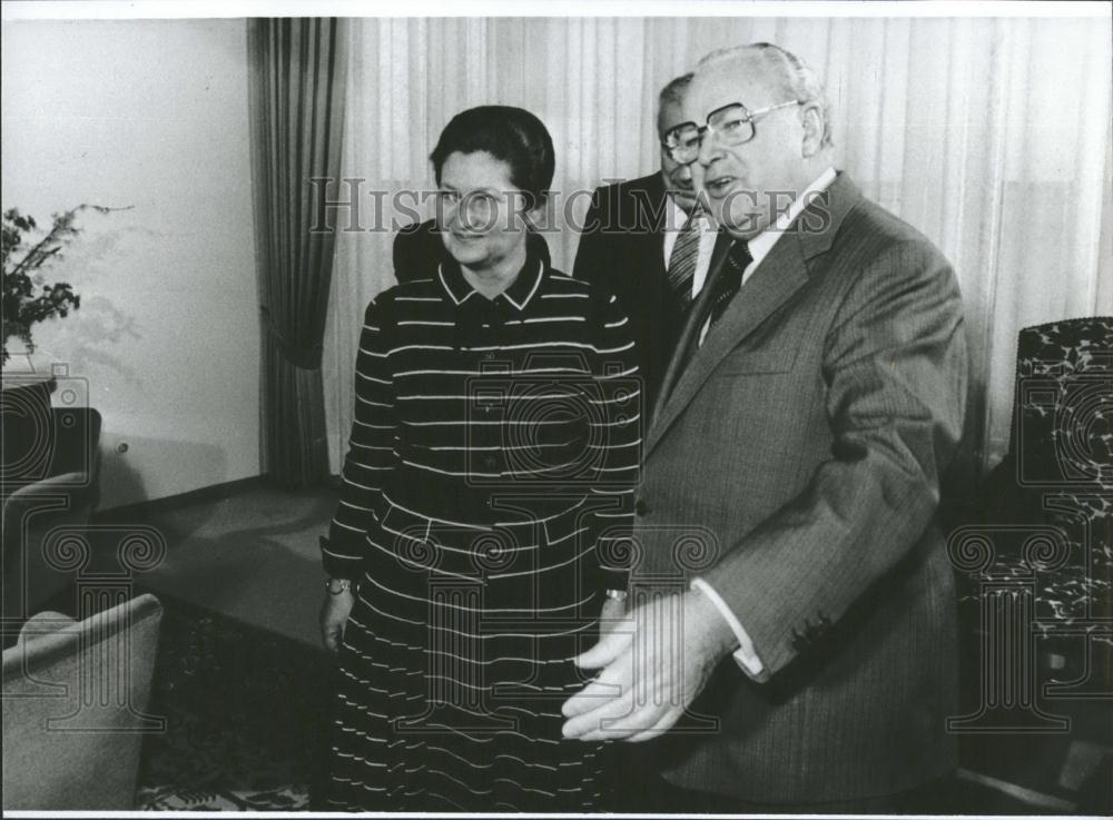 Press Photo Simone Veil European Parliament Vice President Richard Stucklen - Historic Images