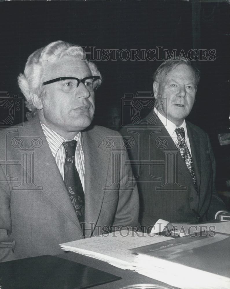 Press Photo Annual General Meeting of British Layland at the Dorchester - Historic Images