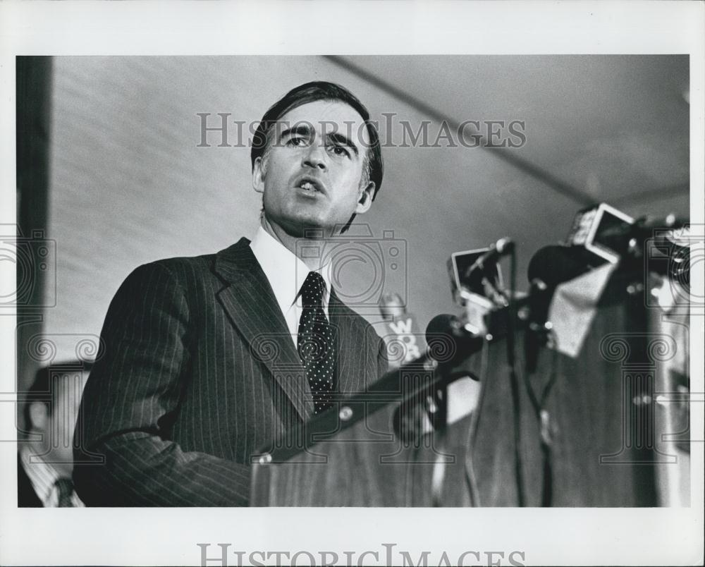 1976 Press Photo of Democratic presidential candidate Morris Udall - Historic Images