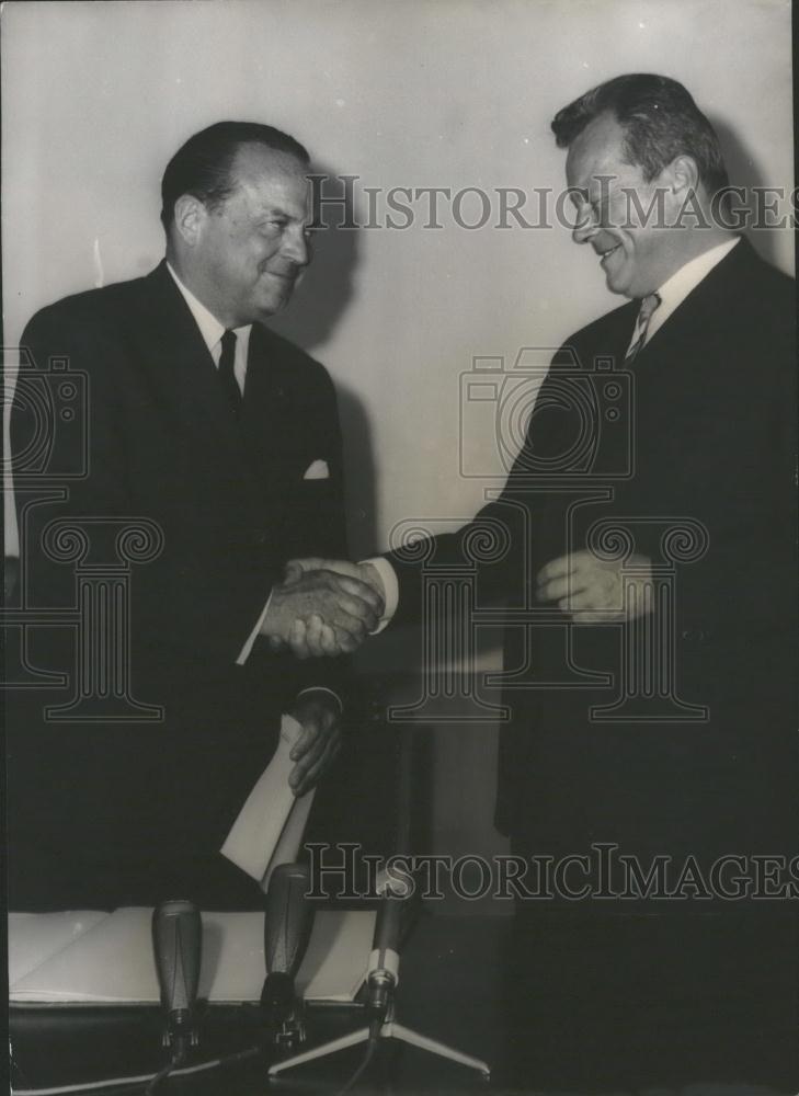 1963 Press Photo Amb. George C. McGhee and Willy Brandt - Historic Images