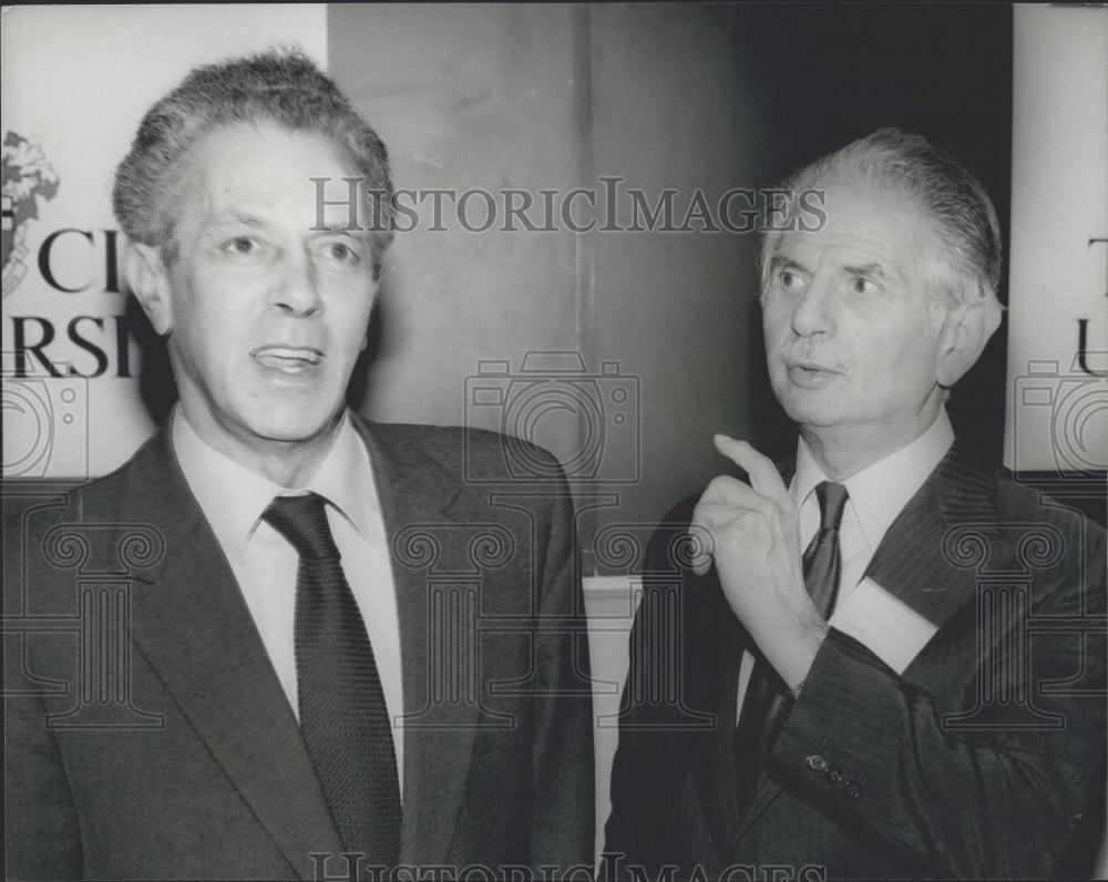 1980 Press Photo Sir Monty Finniston, with Sir Keith Joseph - Historic Images