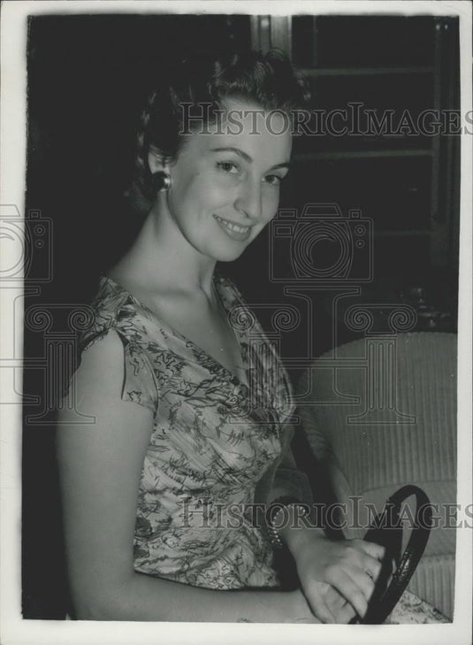 1954 Press Photo Fulvia Colombo, the Italian woman TV announcer - Historic Images