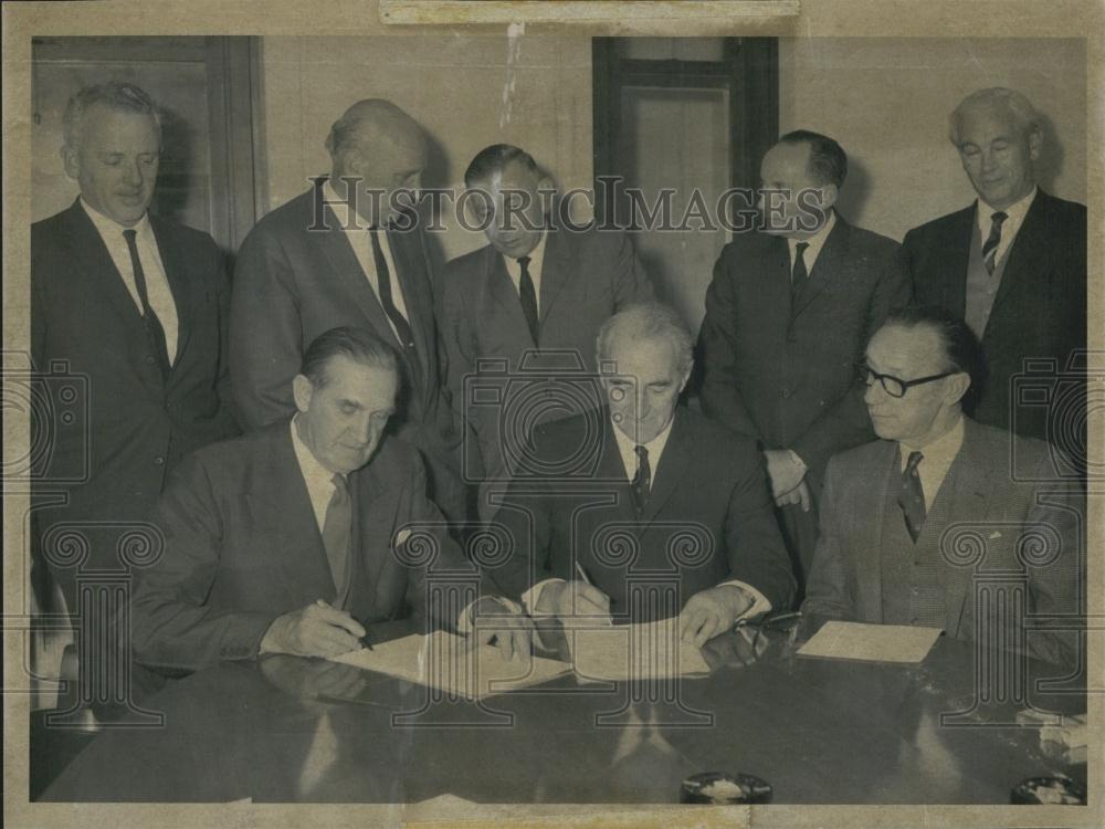 Press Photo The new Zealand and Australian trade ministers - Historic Images