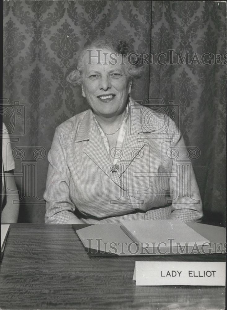 1963 Press Photo Baroness Elliot Widow of Minister Walter Elliot - Historic Images