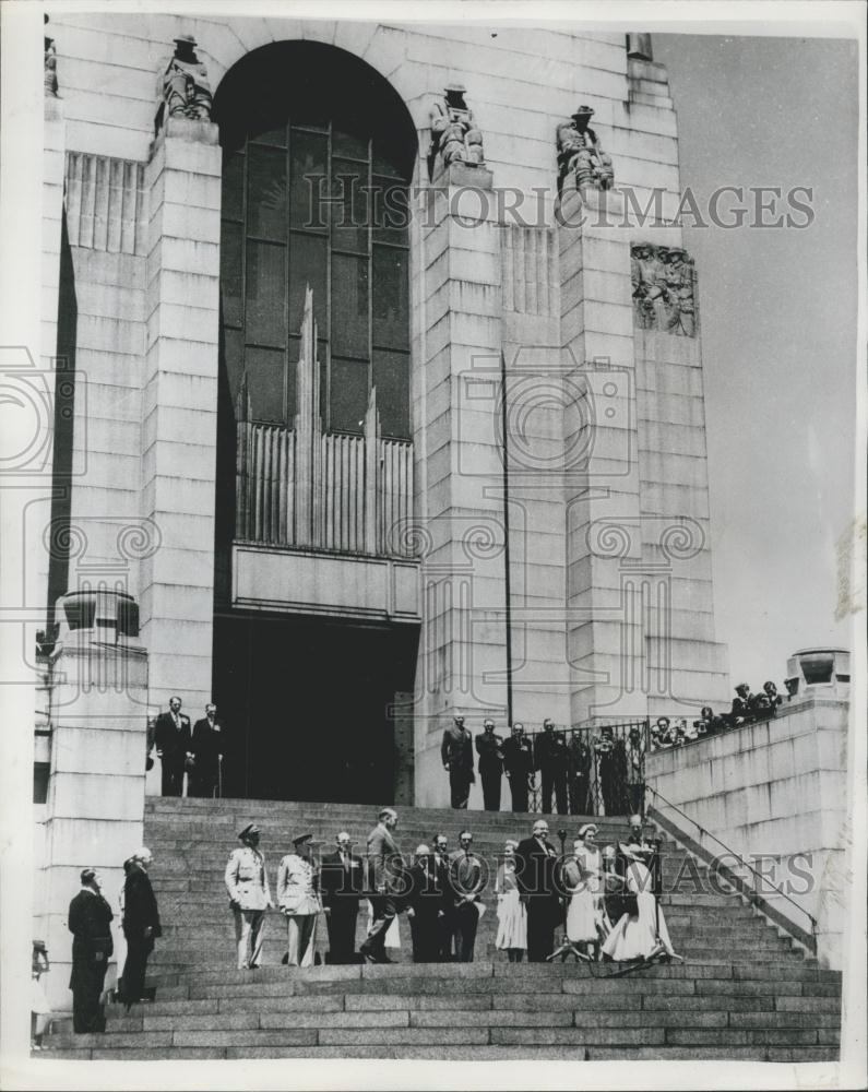 1954 Press Photo Royal Australian Tour - Historic Images