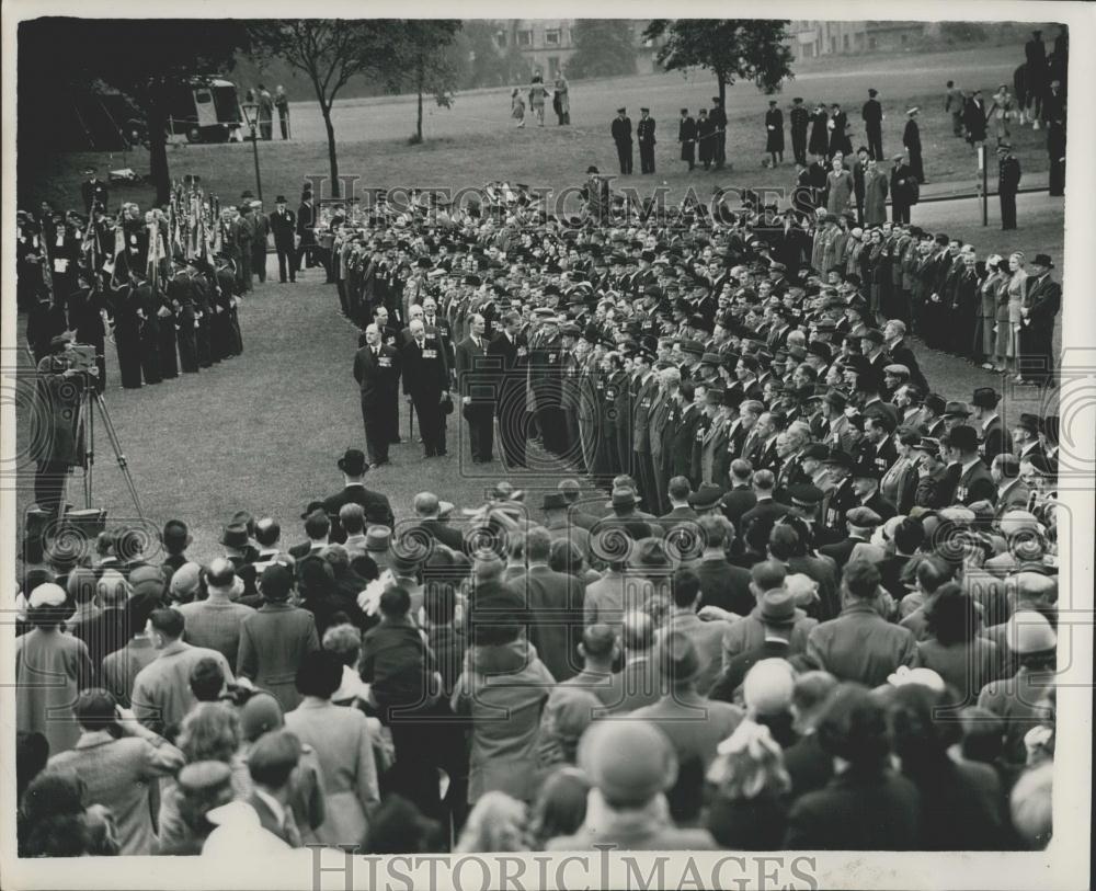 1953 Press Photo Duke of Edinburgh Attends British Legion Dedication Service - Historic Images