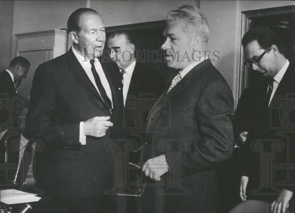 1965 Press Photo Geneva Disarmament Conference US Delegate William Foster - Historic Images