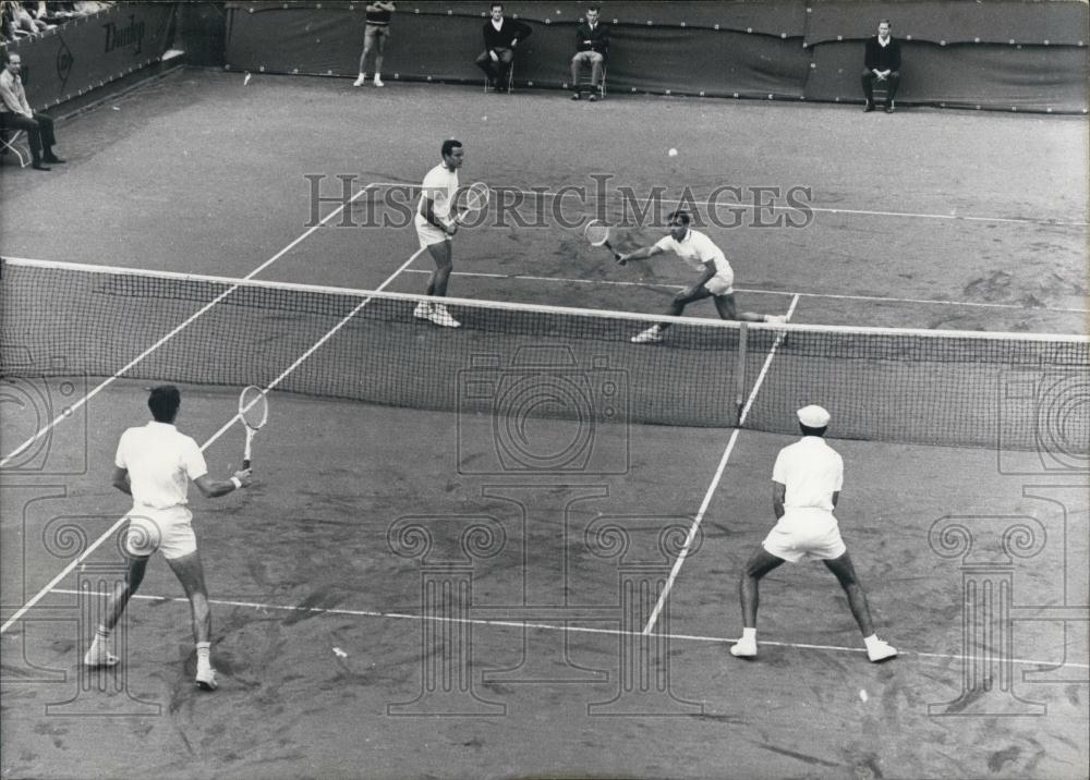 1966 Press Photo Davis Cup in Munich,doubles match - Historic Images