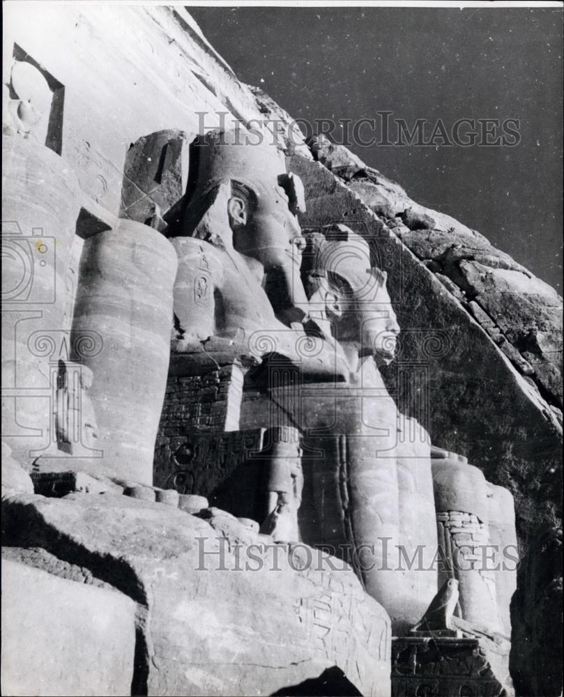Press Photo The four seated Colossus of Ramesses II - Historic Images