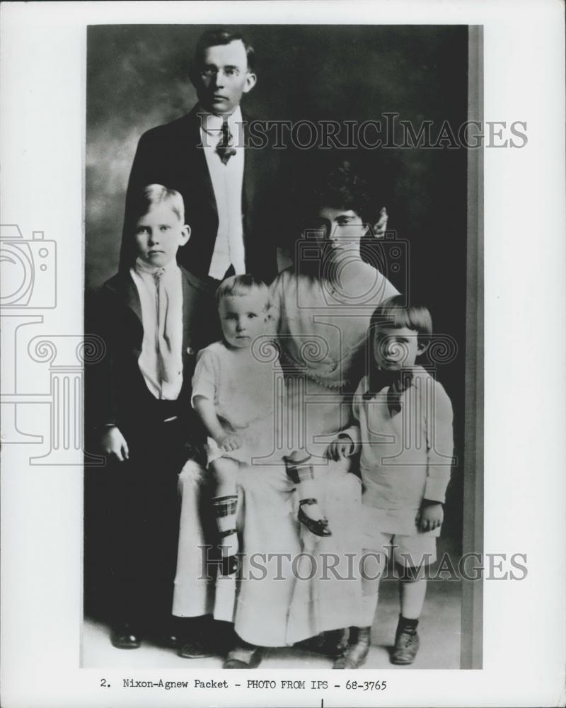 1917 Press Photo Francis, Hannah Nixon, Harold, Don, Richard - Historic Images