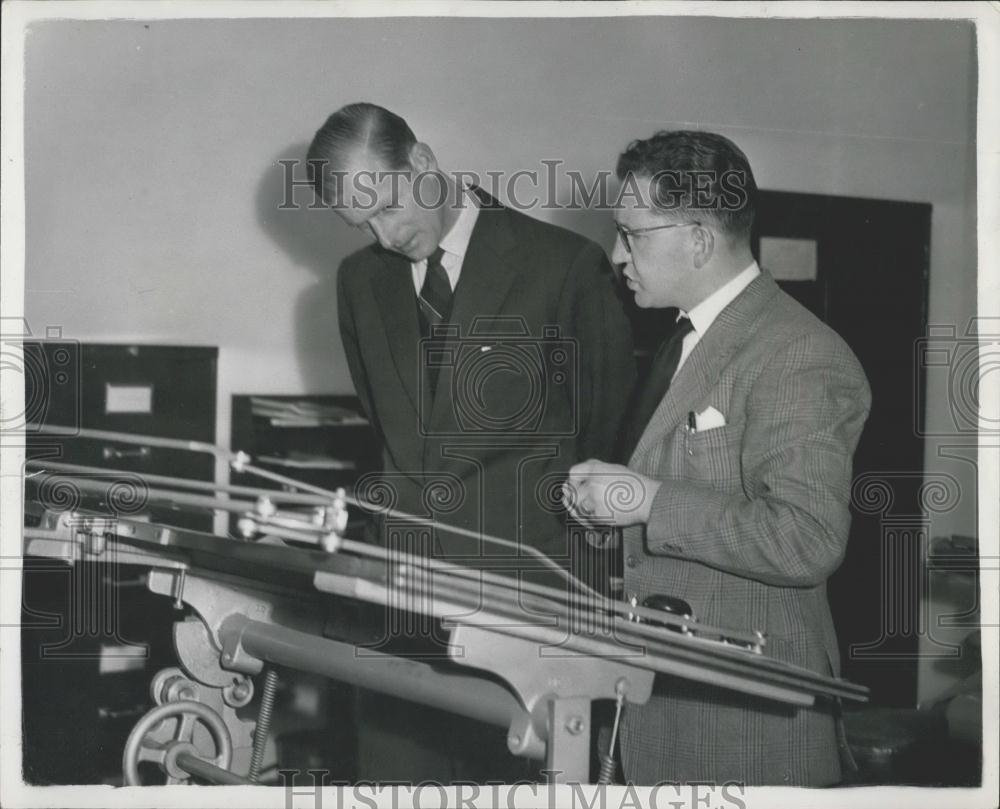 1954 Press Photo Duke of Edinburgh Opens New Electronics Laboratories - Historic Images