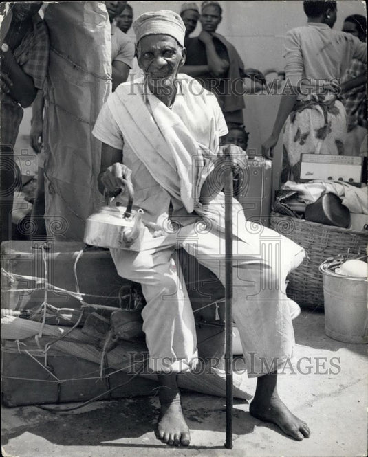 Press Photo Tribal conflicts uproote Nigerians - Historic Images
