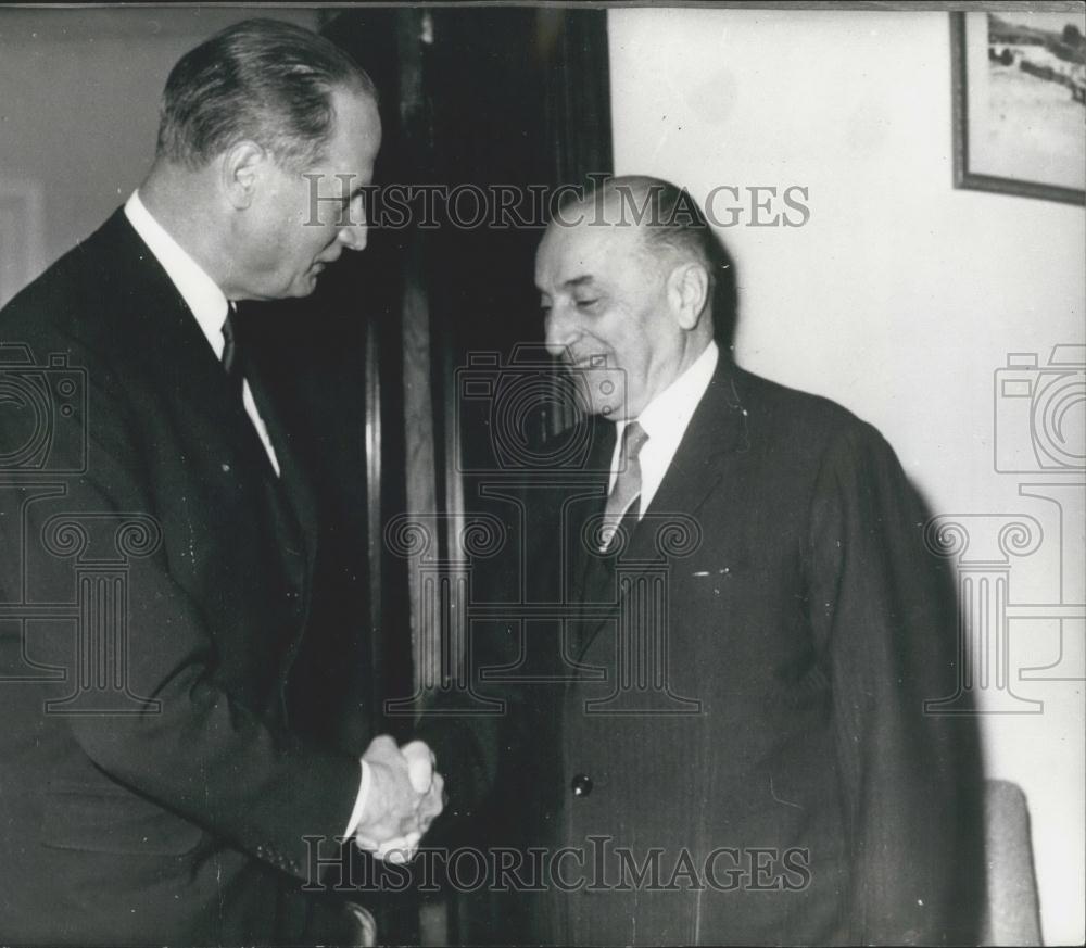 1968 Press Photo Middle East Envoy Gunnar Jarring With Jordanian Premier Bahjat - Historic Images